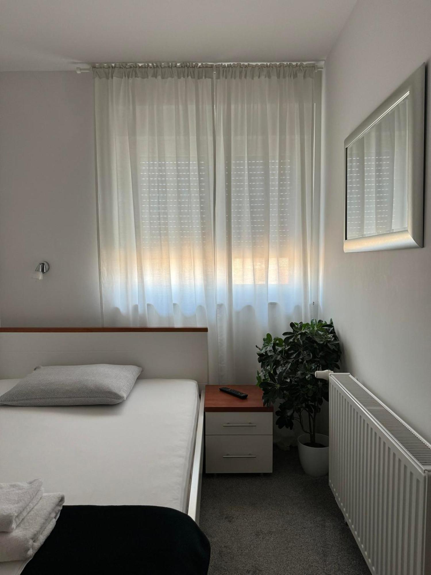 Pansion Komfor Fitea Osijek Exteriér fotografie