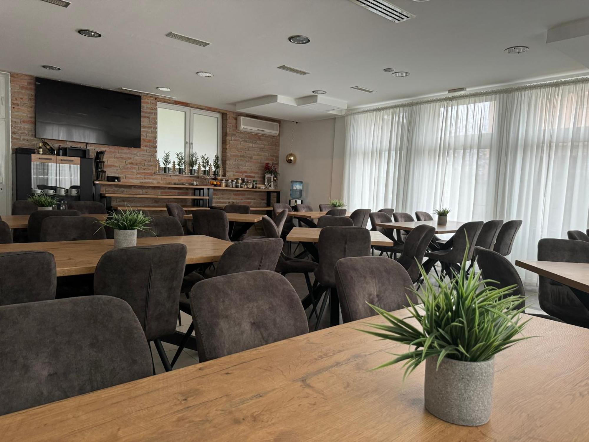 Pansion Komfor Fitea Osijek Exteriér fotografie